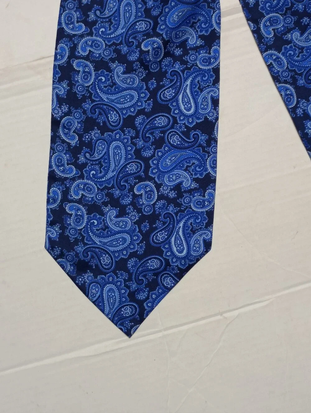 ❤️New BEN SILVER CHARLESTON Navy/Light Blue Paisley Silk Ascot Tie Scarf